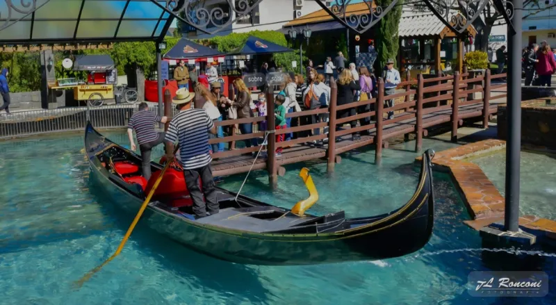 Comilança em Nova Veneza