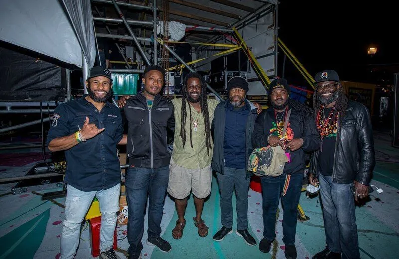 The Wailers trazem o legado de Bob Marley a Criciúma com turnê “Natural Mystic”