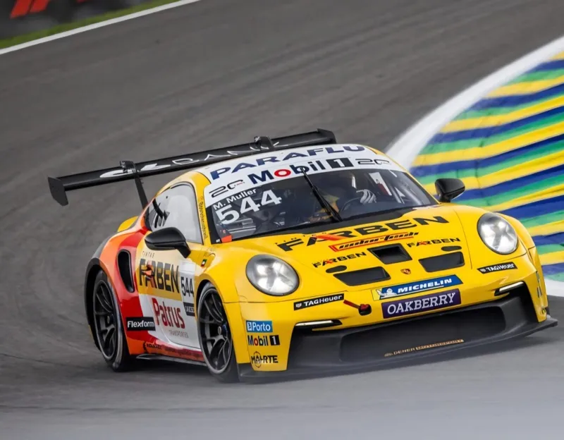 Empresa de Içara vence corrida da Porsche Cup em São Paulo