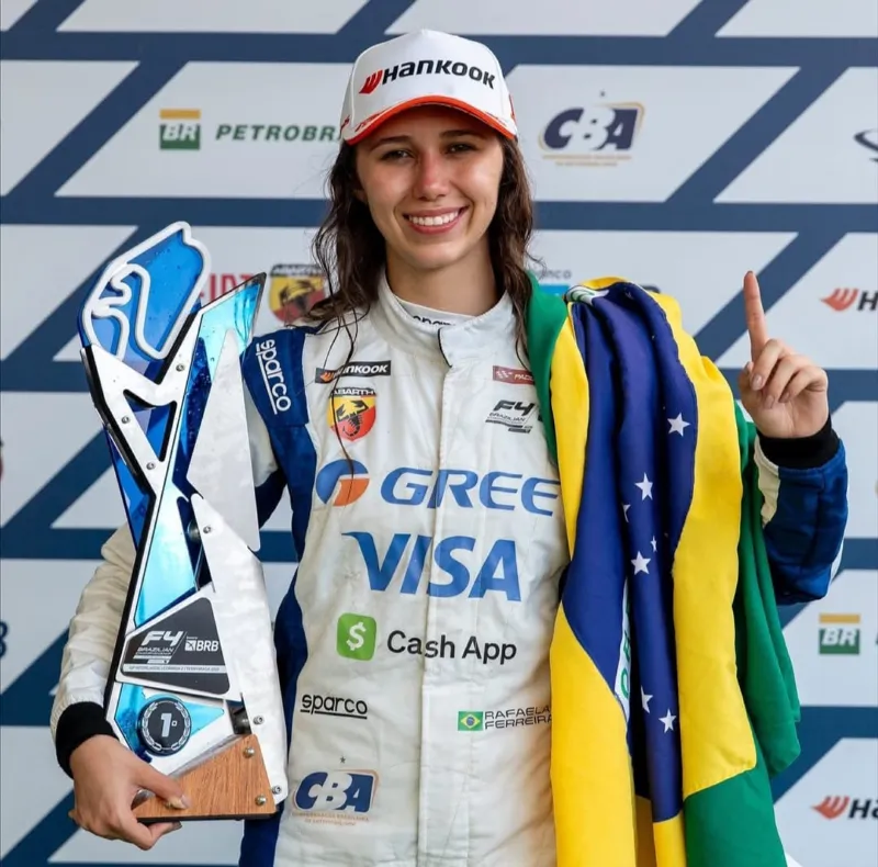 Criciumenses roubam a cena no GP São Paulo de Fórmula 1