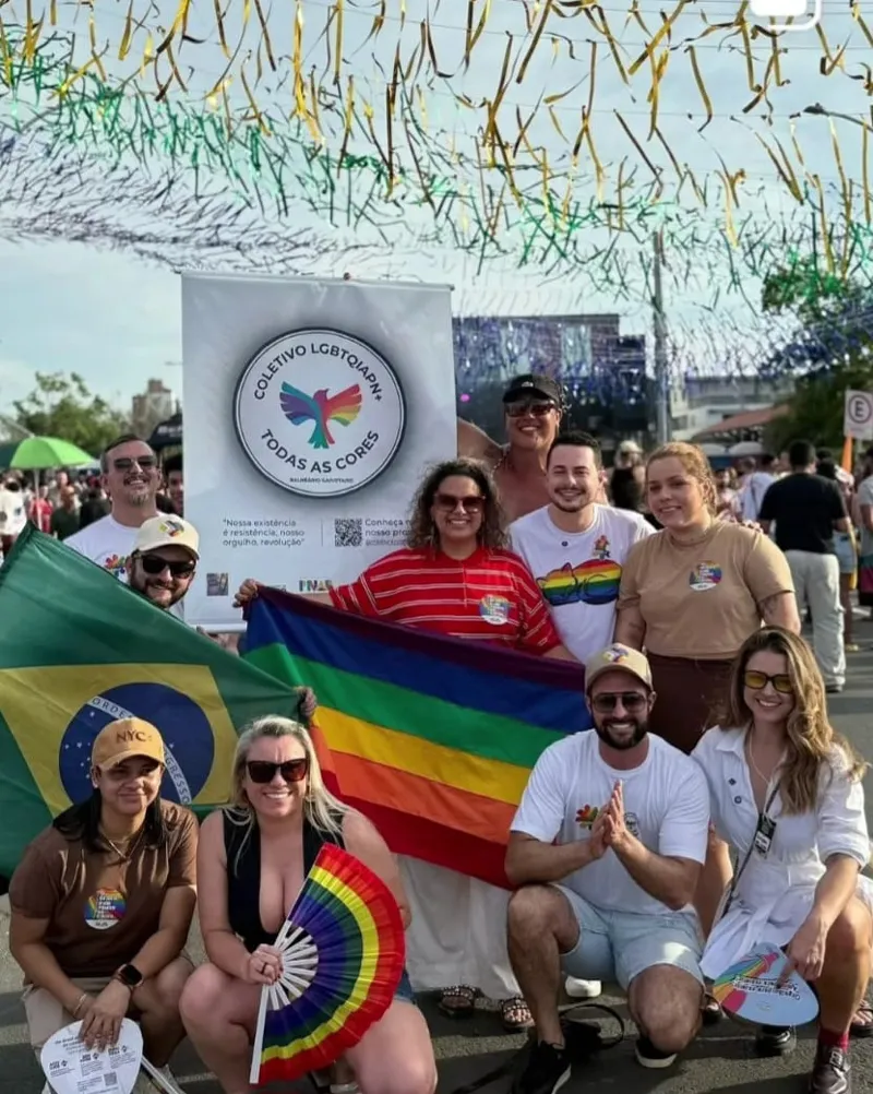 7ª Parada LGBT reúne 6 mil pessoas na Rua da Gente em Criciúma