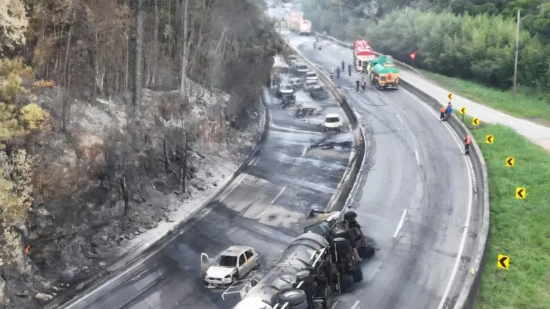 Vampiro parte para o ataque e cobra solução definitiva para o Morro dos Cavalos
