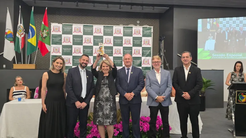 Três nomes da Acic recebem o Prêmio Mulher de Destaque Criciumense