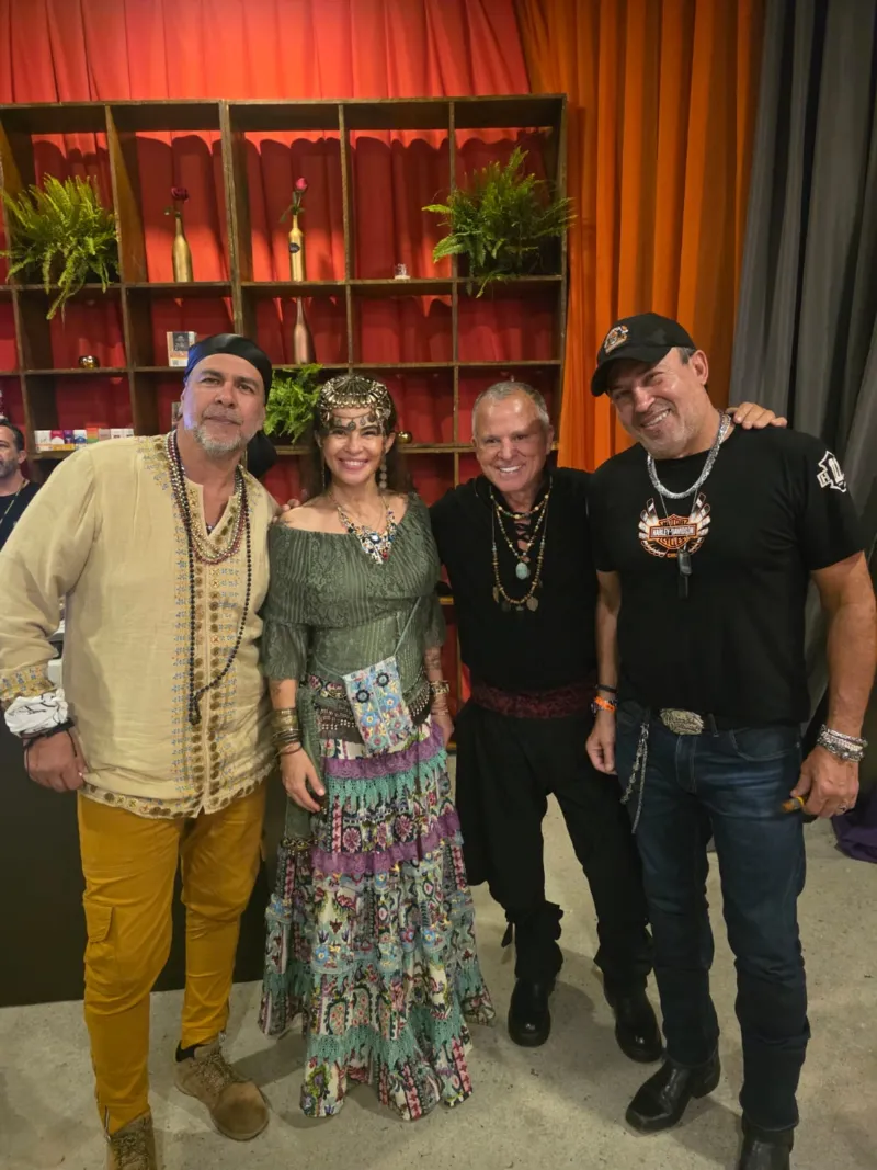 Harley, luxo e networking: casal de Criciúma reúne 600+ motociclistas no Costão
