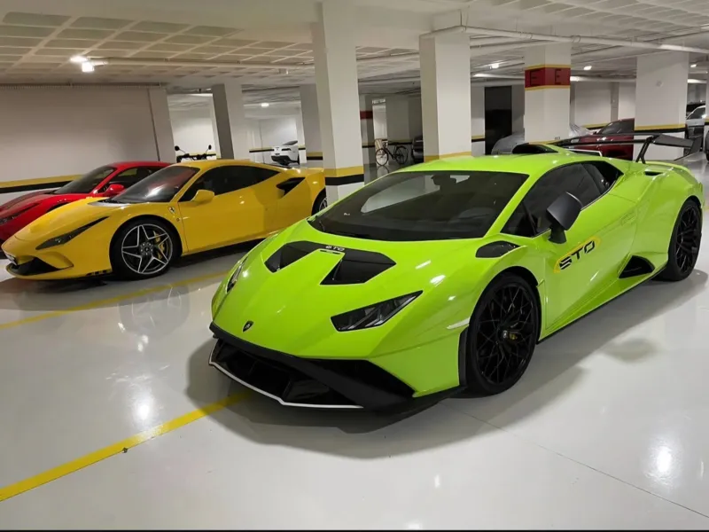 Empresário de Criciúma coloca coleção de supercarros milionários à venda
