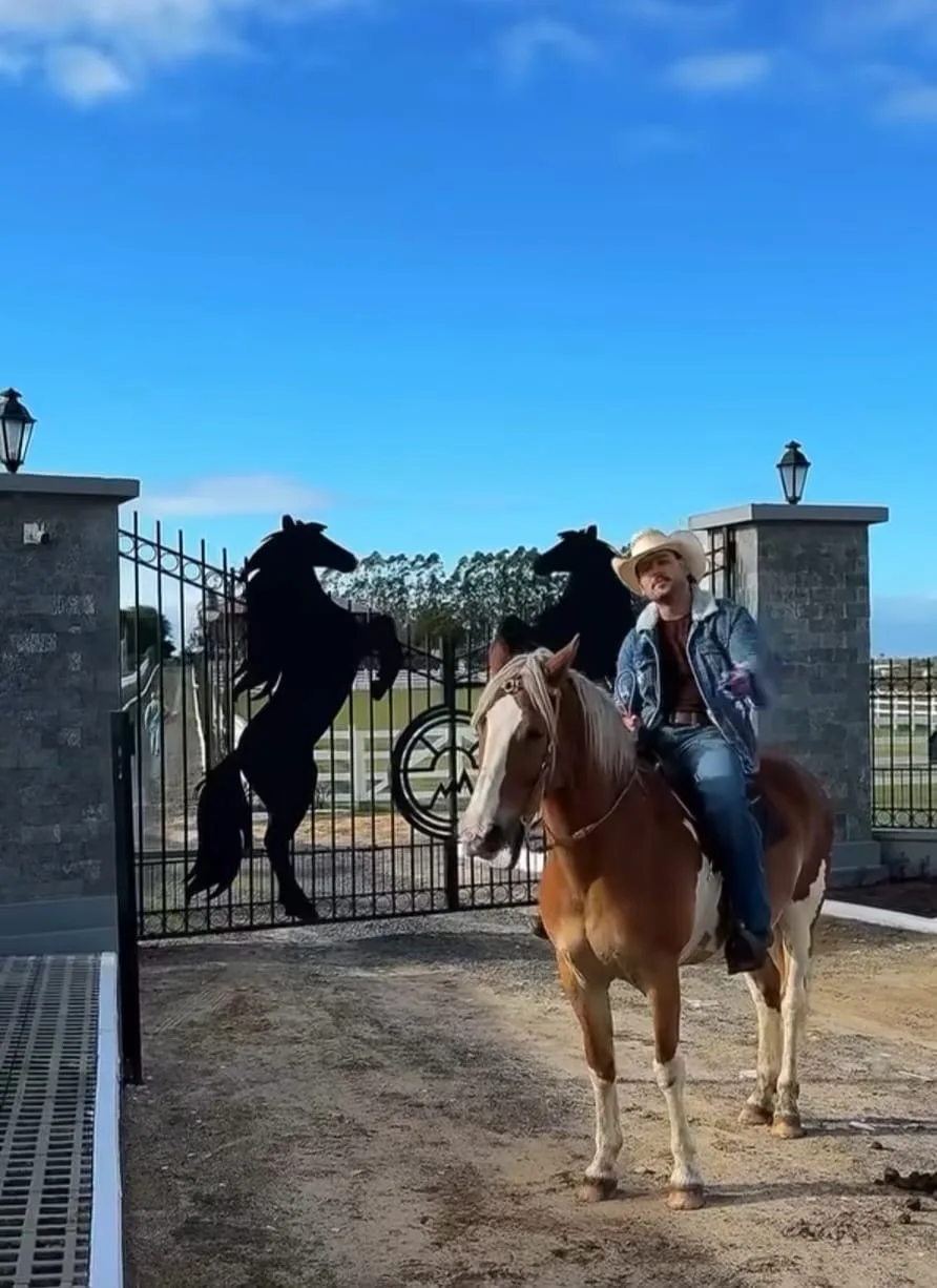 De onde vem a fortuna do milionário Rincon dono de um rancho em Araranguá