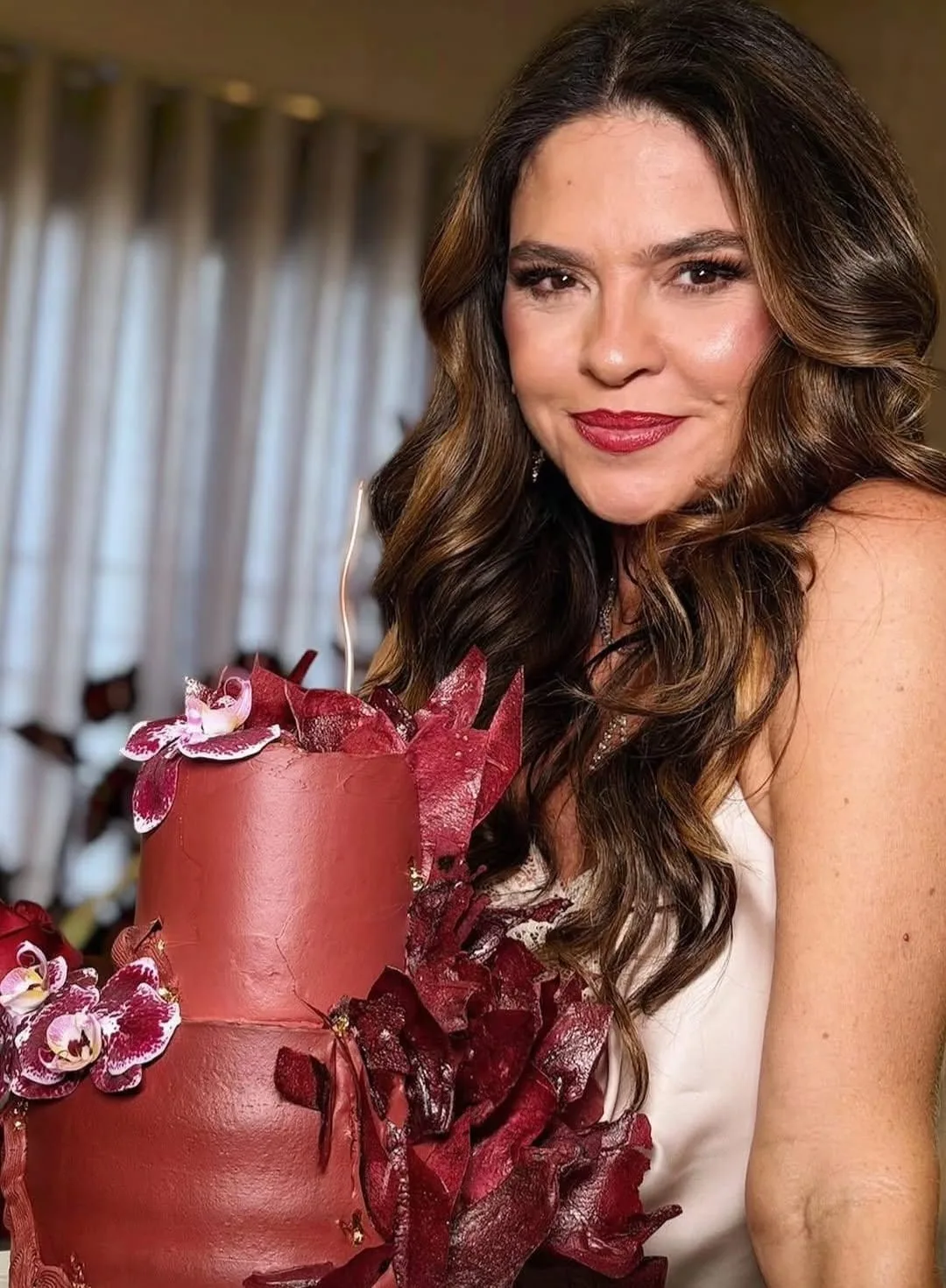 Socialite iça­rense vira a nova Mirza Castro das altas rodas do Sul