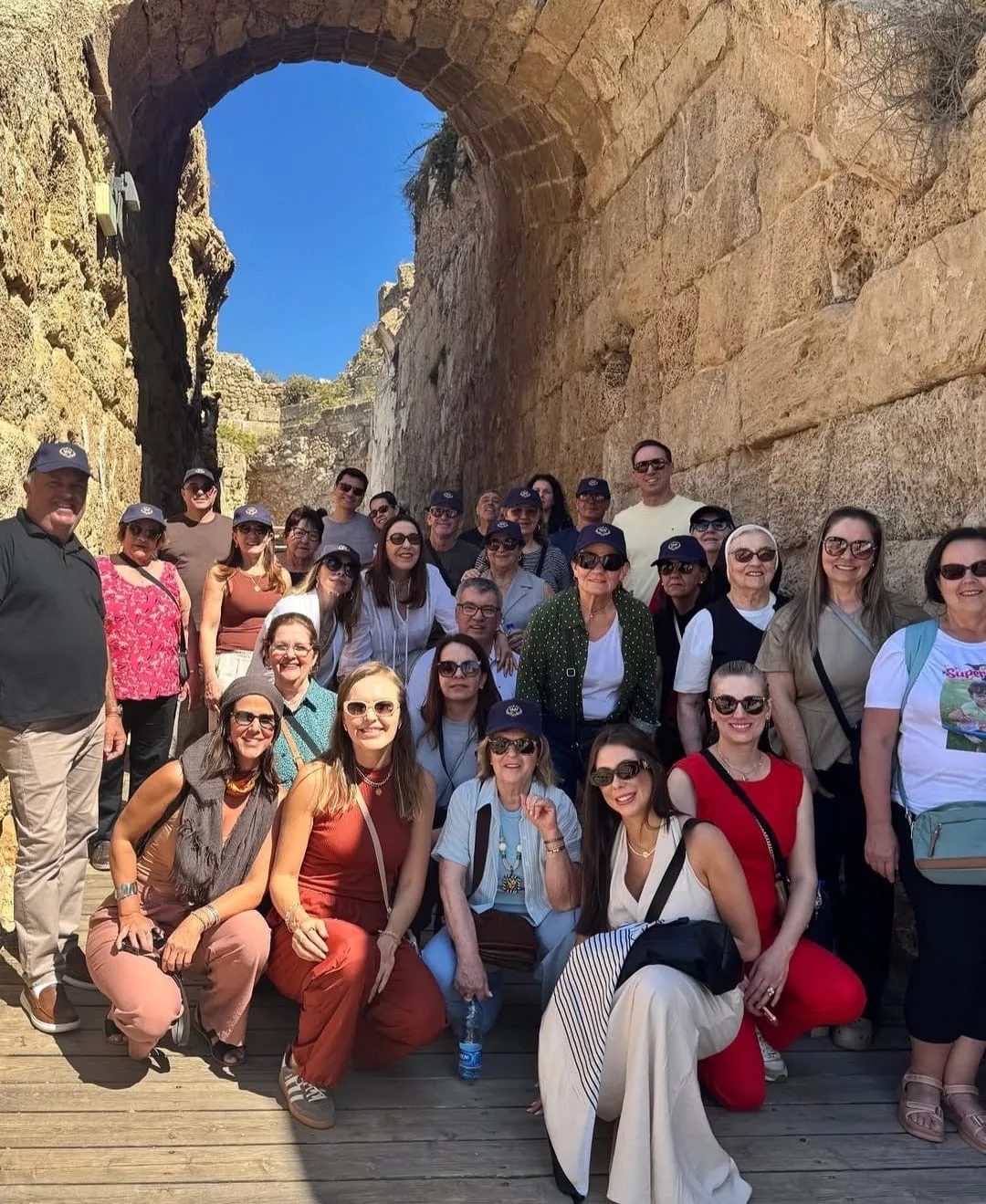Padre criciumense leva 32 beatos para um roteiro sagrado em Jerusalém